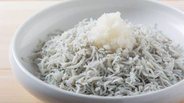 食事・飲み物 / 3