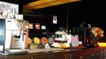 朝食スペース / 6