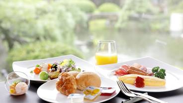 朝食ビュッフェ / 10