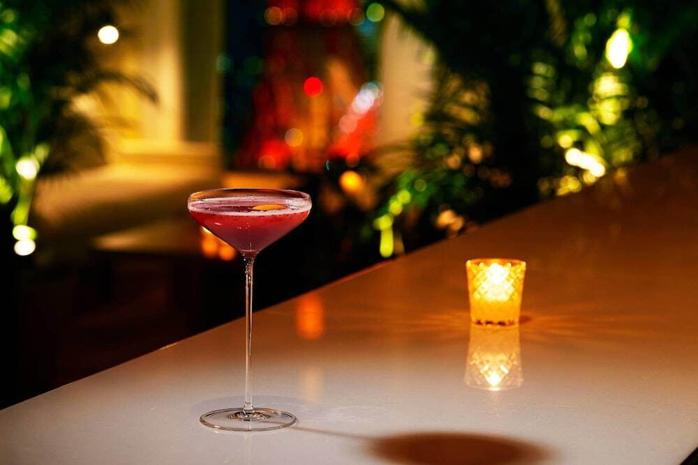 ルーフトップバーで東京の景色とおいしいお酒を堪能しよう4064410