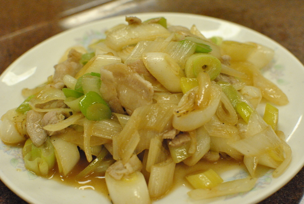 「三ちゃん食堂」料理 38044 ネギ肉炒め￥600