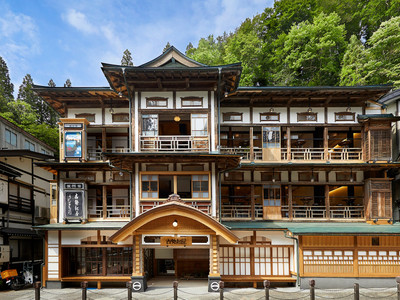 銀山温泉らしい建築美にうっとり