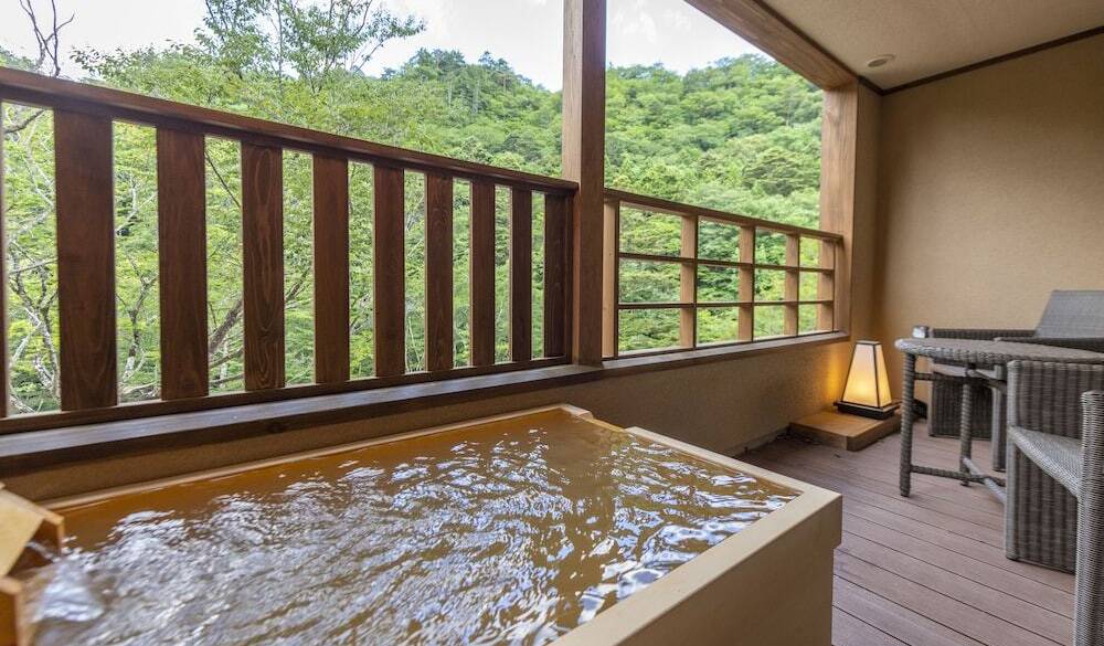 客室風呂一例／露天風呂タイプ / 1