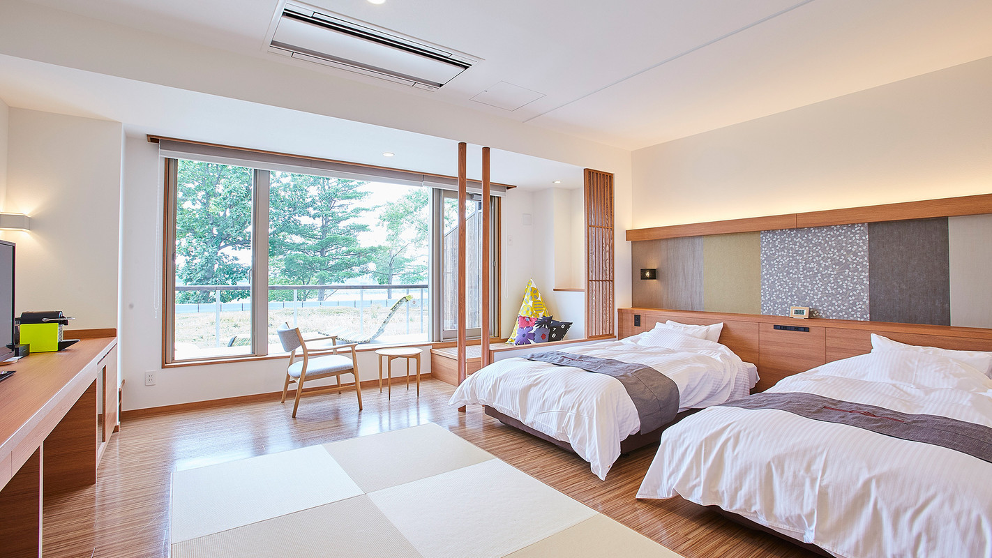 月観デッキ付和洋室①