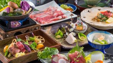 食事・飲み物 / 4