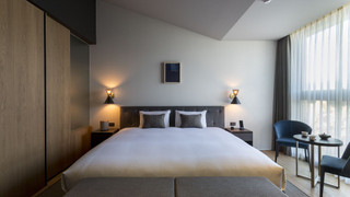 デラックスキングルーム