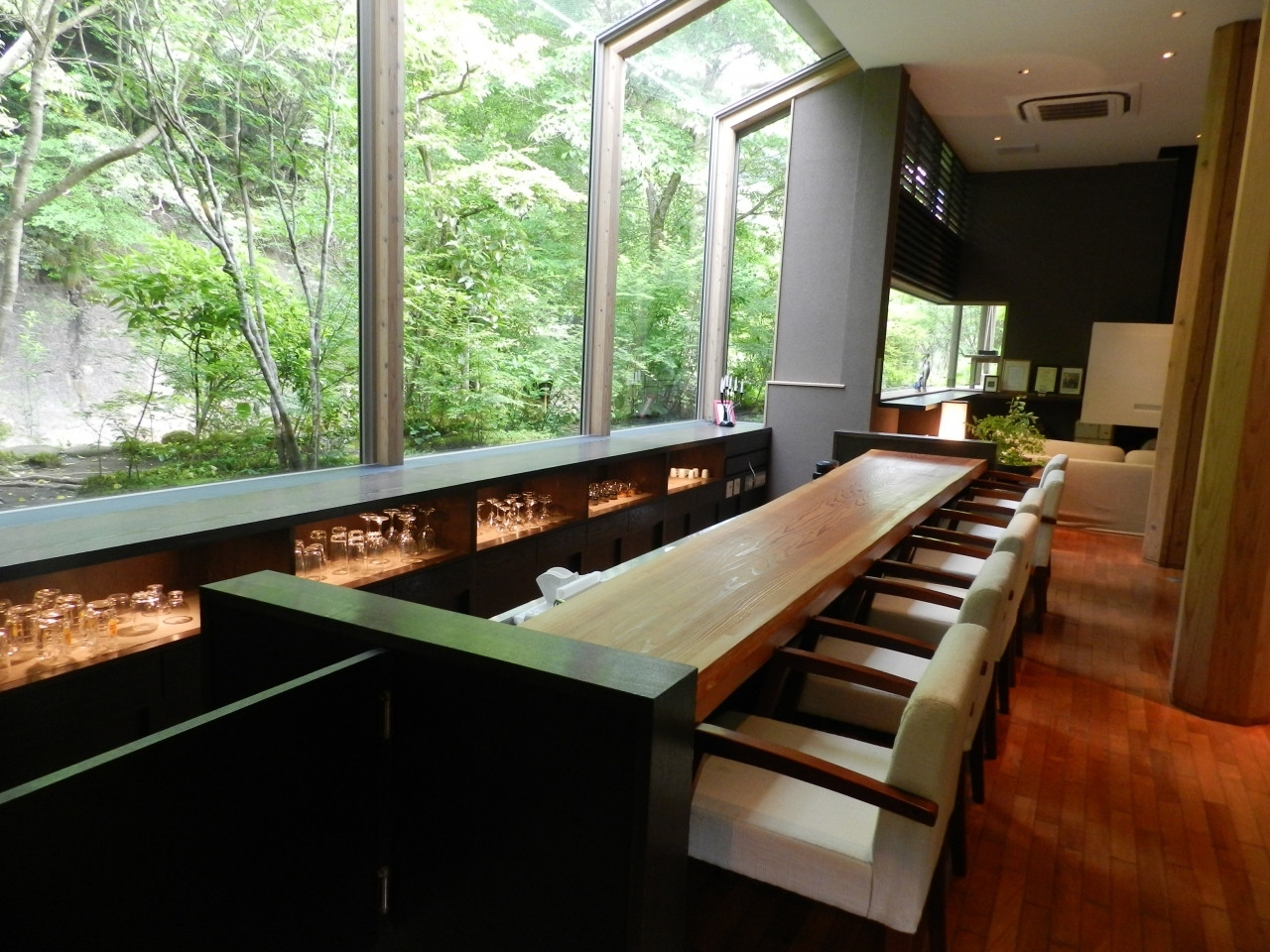 全室に中庭や露天風呂完備！森林浴を楽しめる贅沢空間4285785