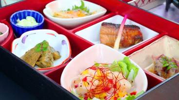 食事・飲み物 / 9