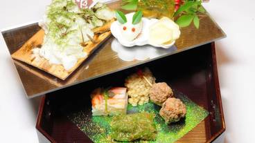 食事・飲み物 / 5