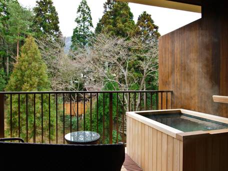 京 YUNOHANA RESORT 翠泉 / 2