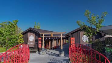 屋上庭園の鉄道神社 / 19