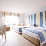 比叡山の山頂を望む
ヨーロピアンな客室 / 1