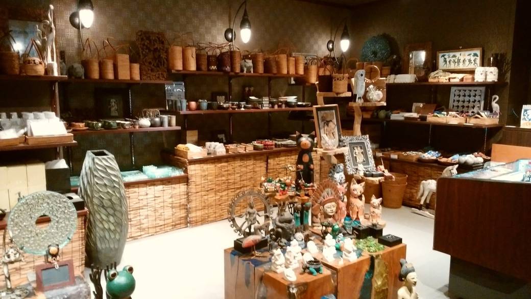 エキゾチックな雰囲気の店内 / 4