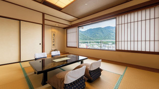 Mikazuki CLUB9 すその 禁煙