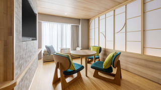 デラックス ルーム クイーンベッド 1 台 (Family Room)