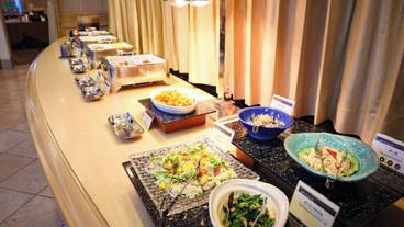 朝食ビュッフェ / 10