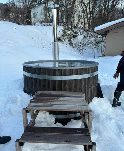 桶型の水風呂 / 3