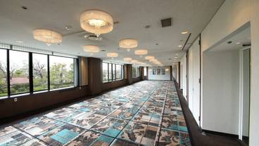 屋内結婚式場 / 19