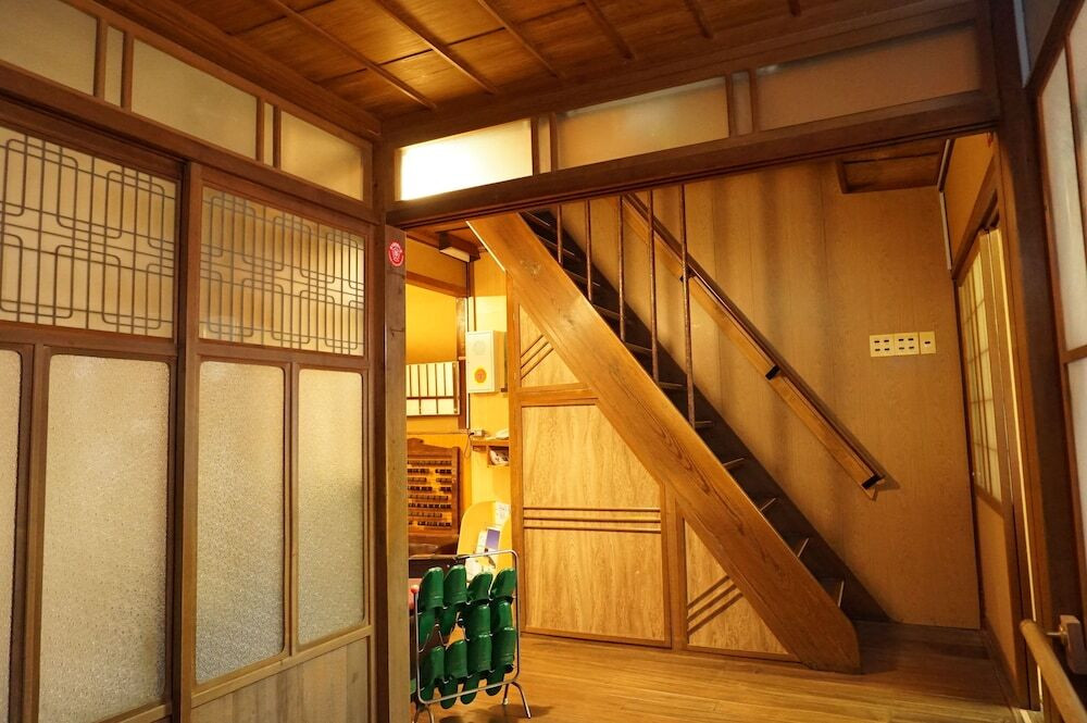 内部エントランス