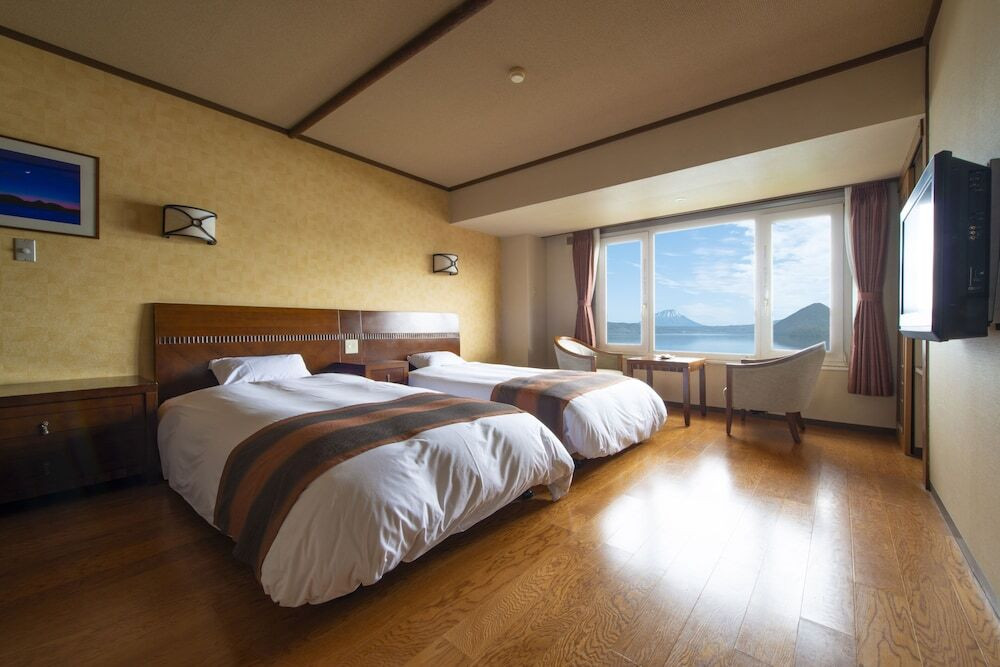 インフィニティ露天風呂で、自然と一体化する極上の瞬間を味わう3420450