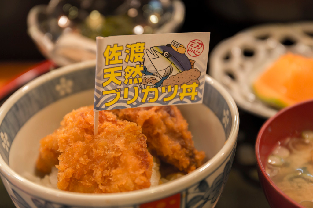 自然豊かな佐渡はグルメの宝庫！1045811