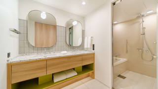 デラックス ルーム シングルベッド 2 台