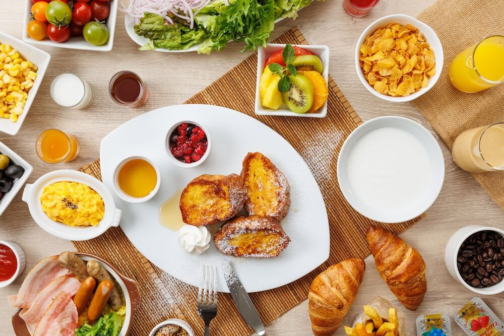 7.たこ焼きなどの朝食が楽しみな「新大阪江坂東急REIホテル」3913673