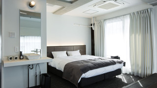 ダブルベッドルーム (バスルーム付き)