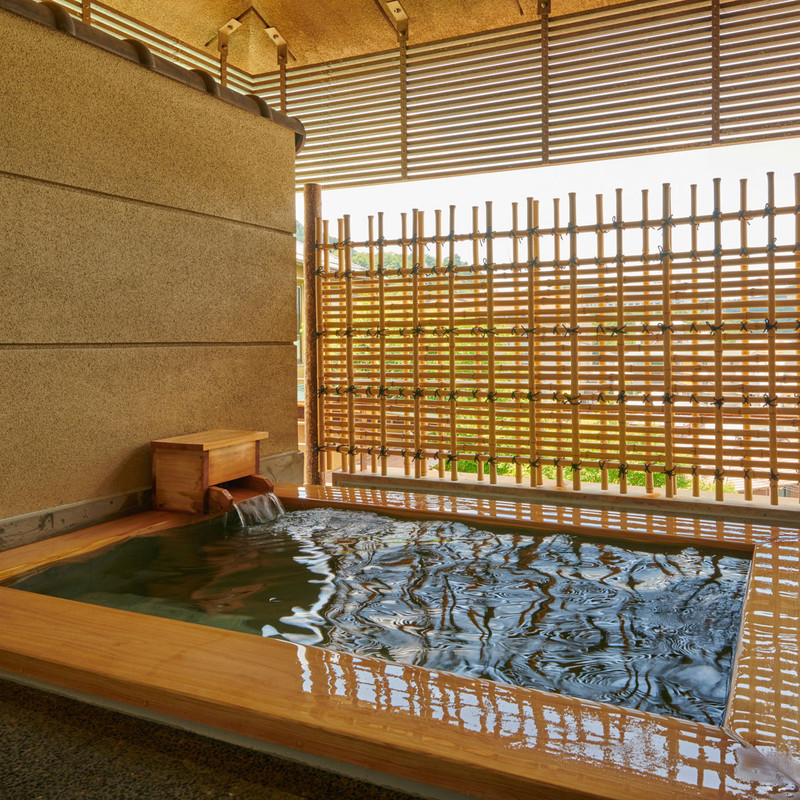 星の湯 露天風呂(銀泉)