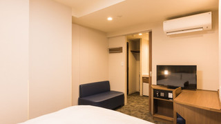 モデレートクイーンルーム