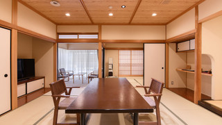 ラグジュアリー トリプルルーム 禁煙 専用バスルーム