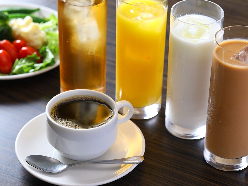 朝食