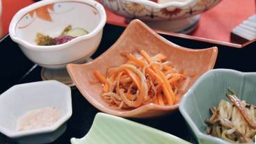 食事・飲み物 / 3