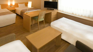 デラックス ツインルーム ソファベッド＆エキストラベッド付 禁煙