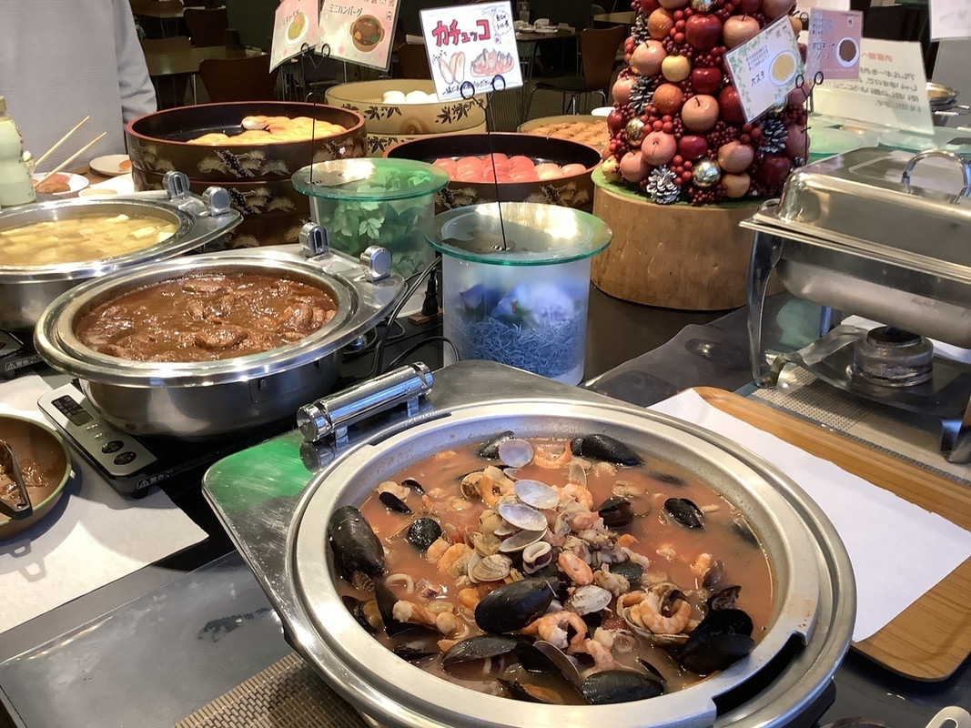 夕食バイキングの一例(2)