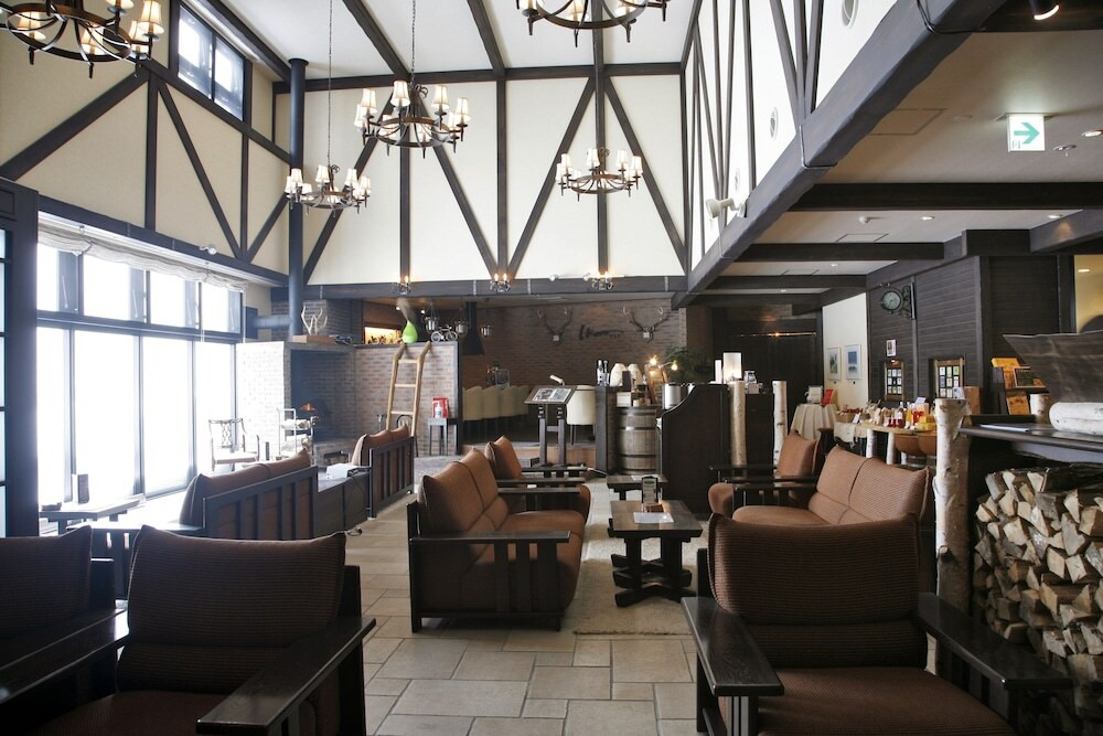 ロビーラウンジ