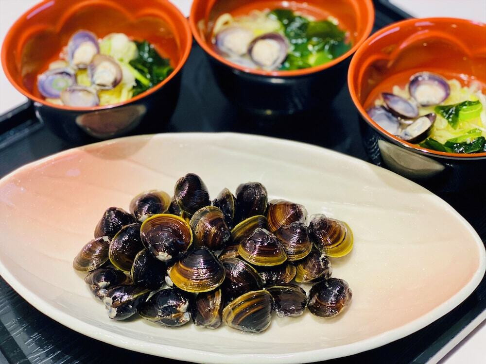 朝食