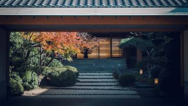 施設の入り口 / 13