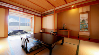 次の間付 露天風呂付 客室 [富士山側]