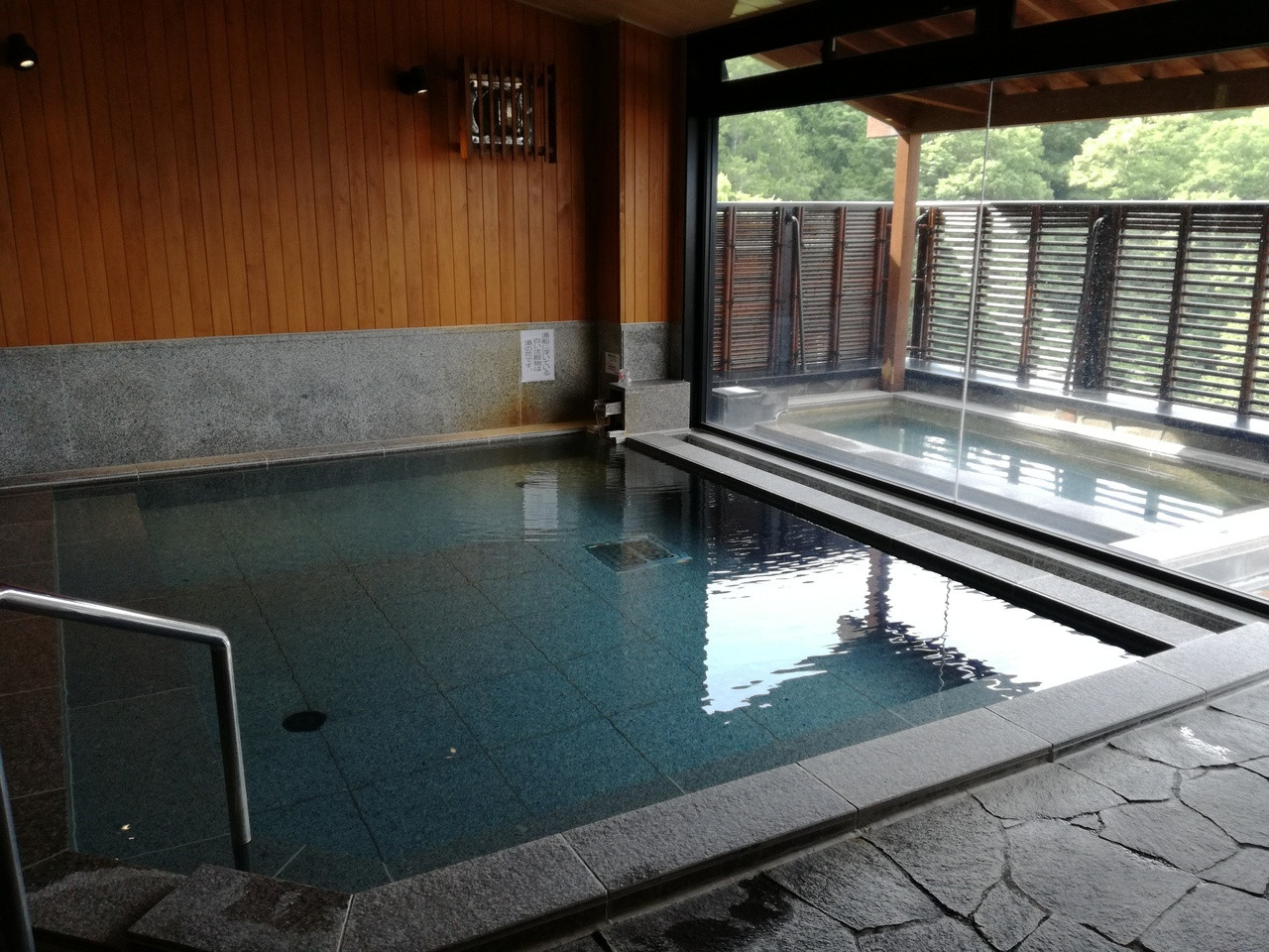 全館畳敷きでゆったりくつろげる、温泉と美食の宿3525447