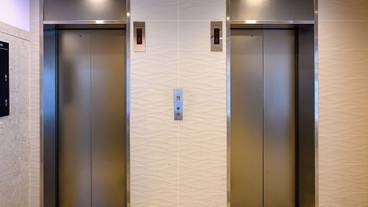 エレベーター / 1