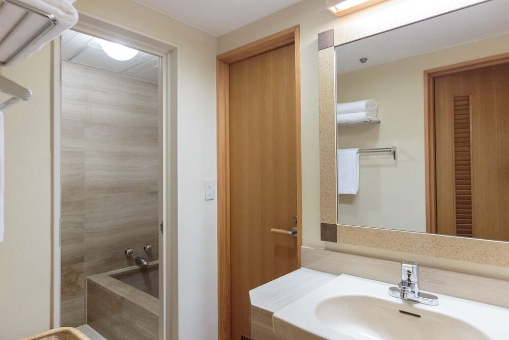 和室スイート　バスルーム