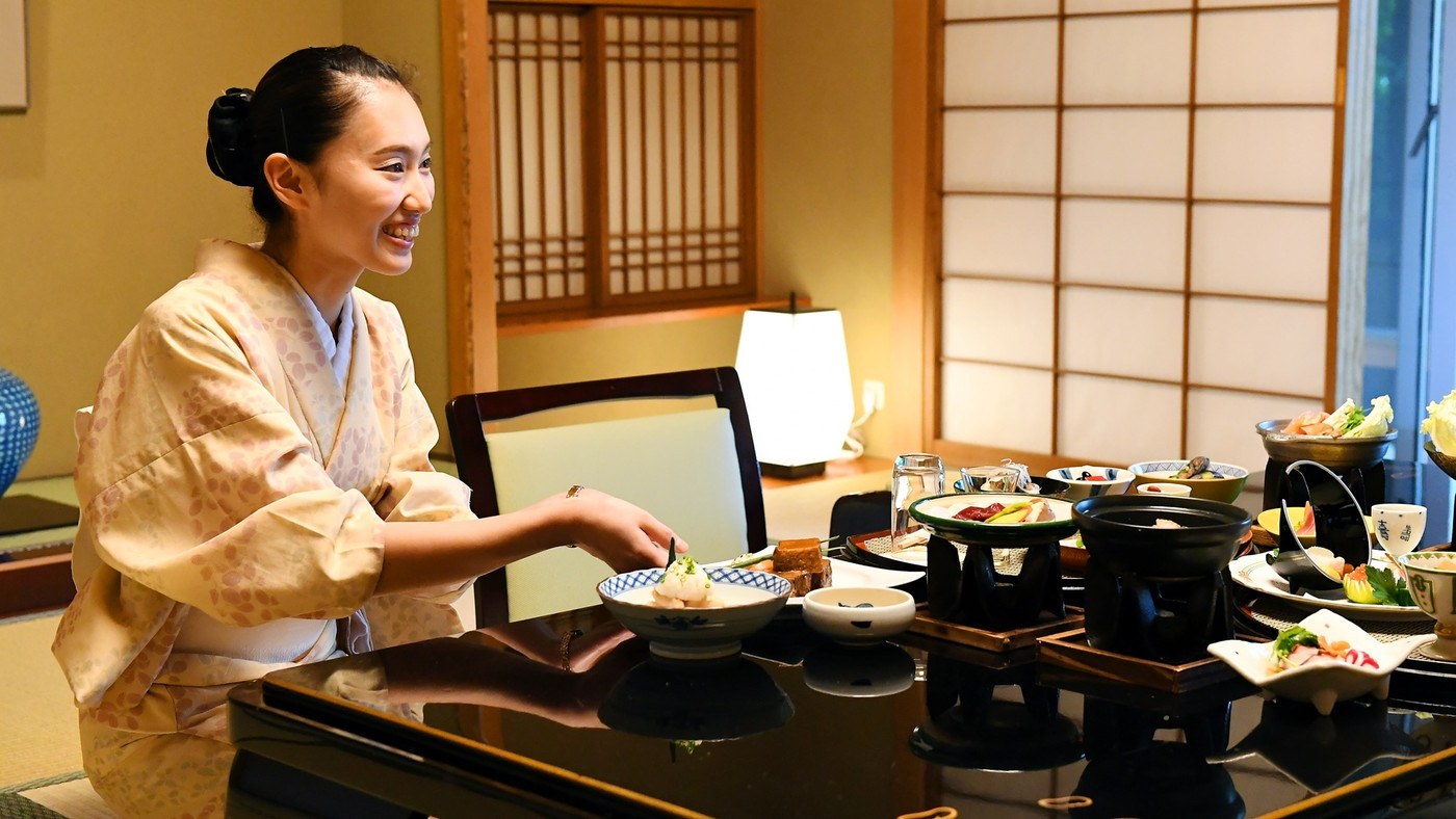 旅館で美食をゆっくりと堪能するならお部屋食!4240783