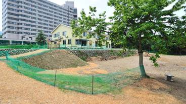 施設の敷地 / 14