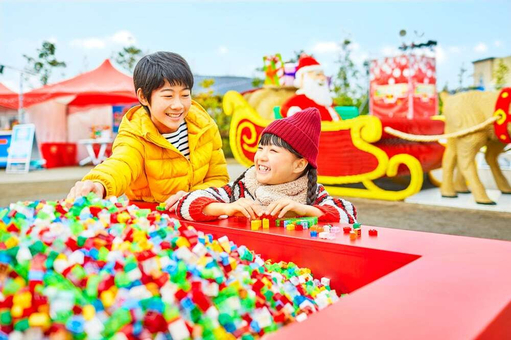 子供用の遊び場 - 屋外
