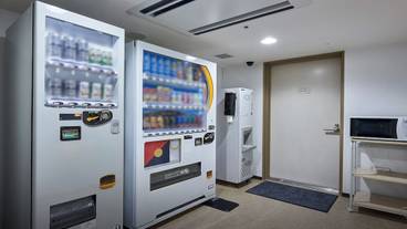 自動販売機 / 3