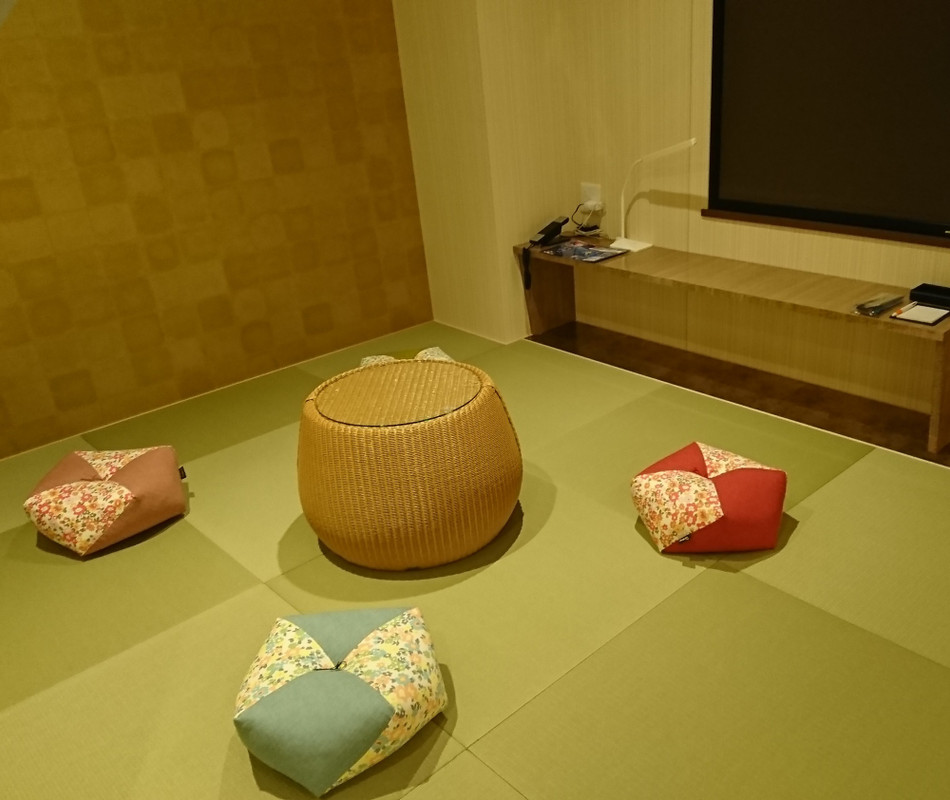 最上階 和洋室 畳スペース