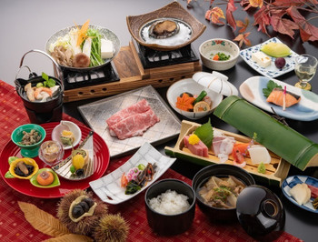 伊香保随一の湯量を誇る、源泉の湯めぐりと眺望が楽しめる宿3643939