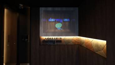 内部エントランス / 2