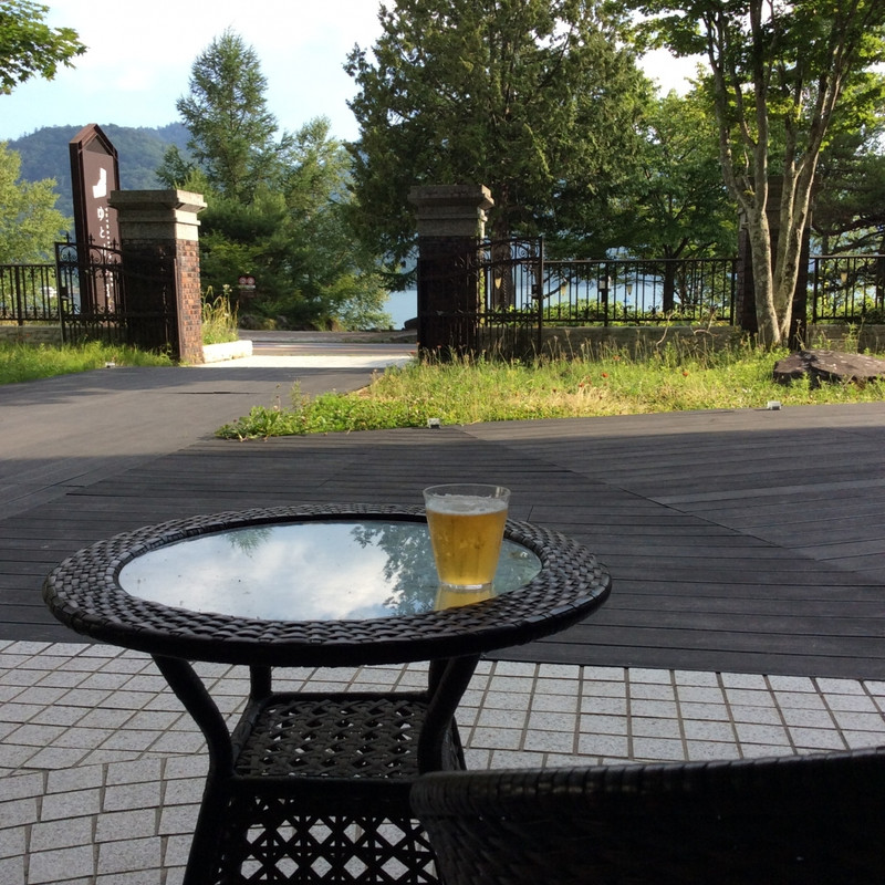 テラスでビール
